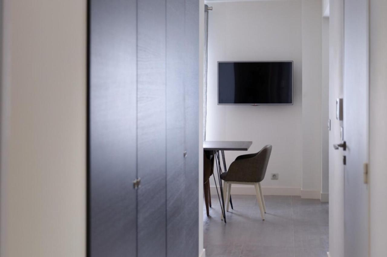 Private Furnished Apartment With All Comfort Has A Garden In A Green Space Meyreuil Εξωτερικό φωτογραφία