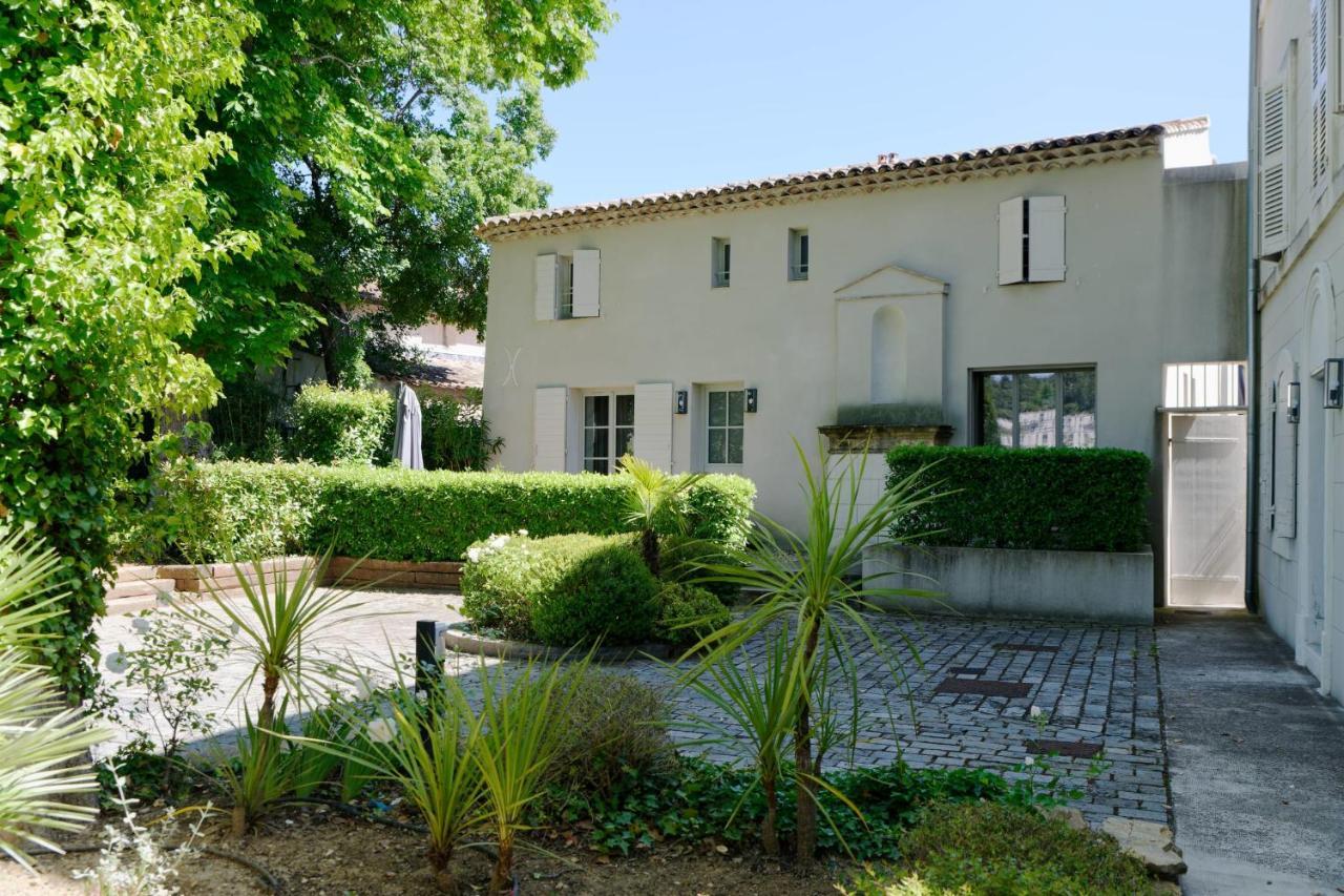 Private Furnished Apartment With All Comfort Has A Garden In A Green Space Meyreuil Εξωτερικό φωτογραφία